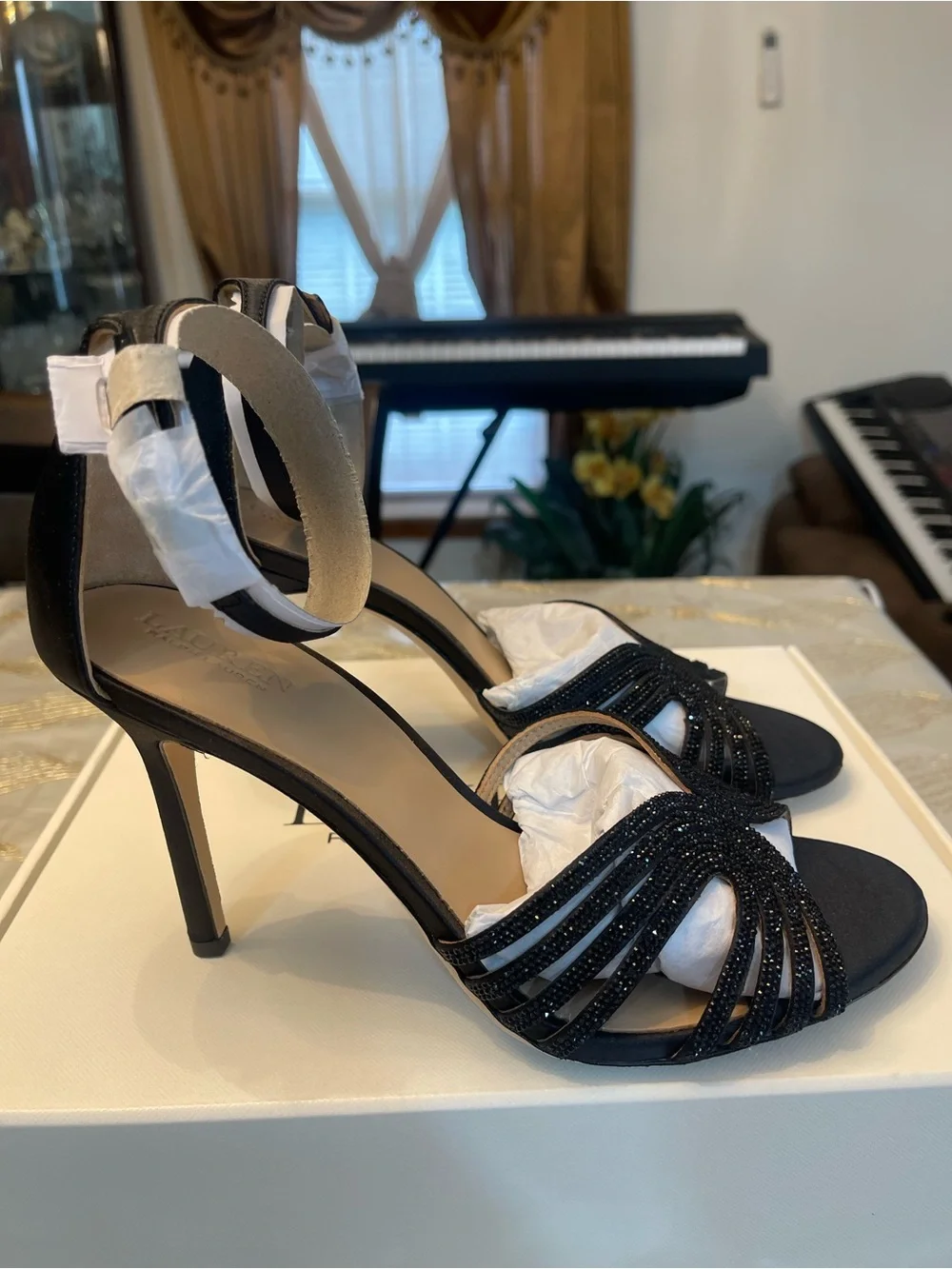 NWB Lauren Ralph Lauren women’s Allie embellished multistrap sandals black 8.5